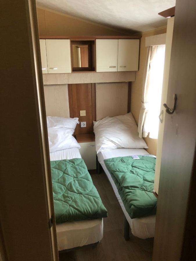 Ferienhaus Chilllout Chalets Daun-Kradenbach Екстериор снимка